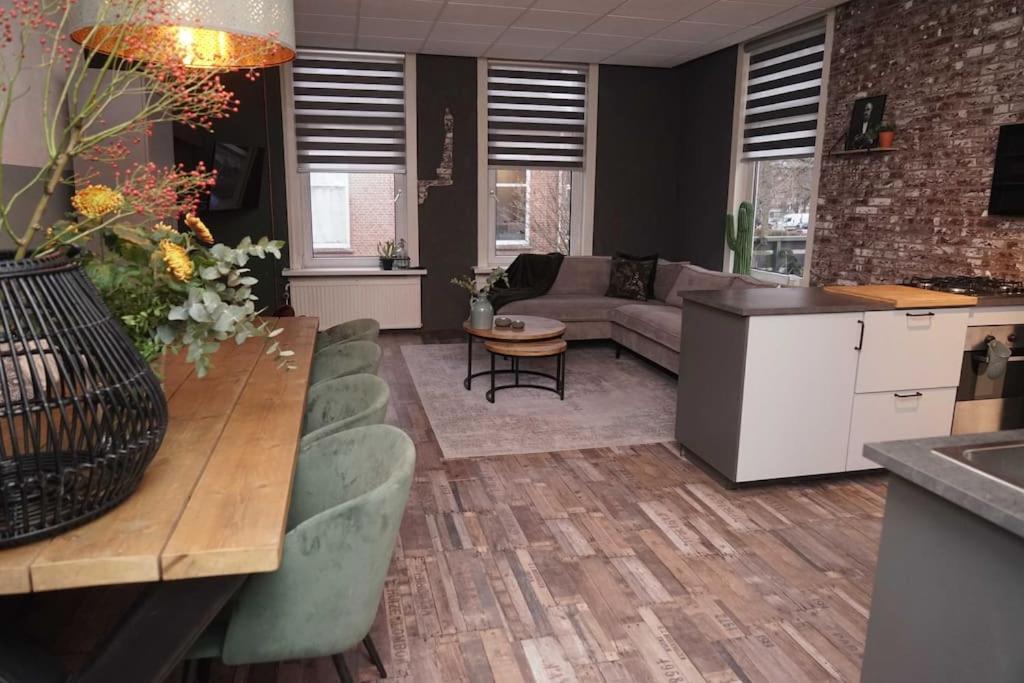 Ruim Appartement In Utrecht. Kültér fotó